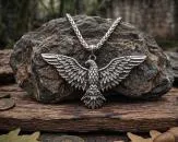 Adler-Anhänger aus Edelstahl
