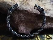 Geri und Freki Edelstahlarmreif