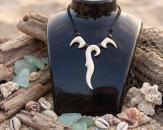 Bona Dea Collier