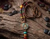Tibetanische Kette mit Aum