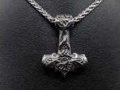 Mjölnir mit Wikingerknoten & Triskele