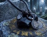 Wolfslederkette Valknut