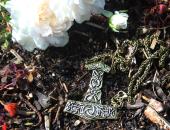 Triquetta Thor Hammer