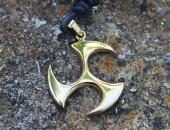 Triskelion in Bronze