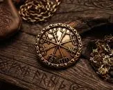 Brooch Vegvisir