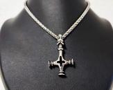 Wolf Cross Pendant Wolfskreuz Anhänger aus Edelstahl | Nordischer Schmuck